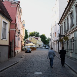 Keskiaikaista tunnelmaa ja moderneja makuja Tallinnassa