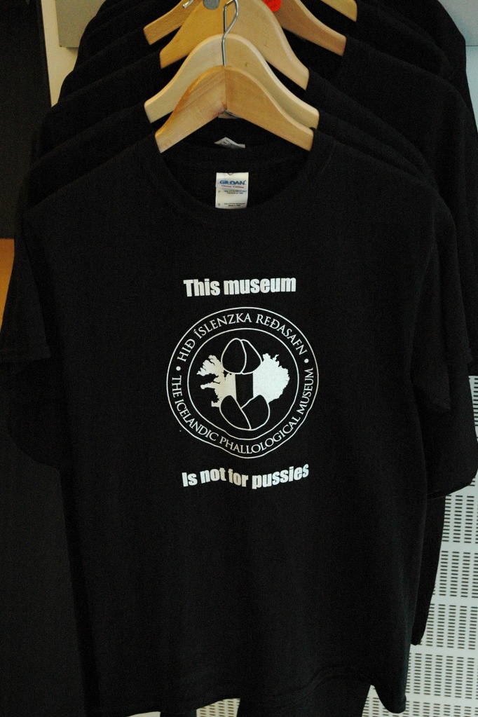 T-paita museon kävijöille